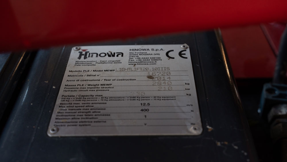 Piattaforma aerea cingolata Hinowa Light Lift 20.10 IIIS